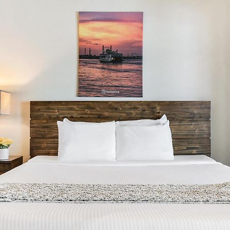 Upscale Condos And Penthouses Close To Canal And Bourbon St นิวออร์ลีนส์ ภายนอก รูปภาพ