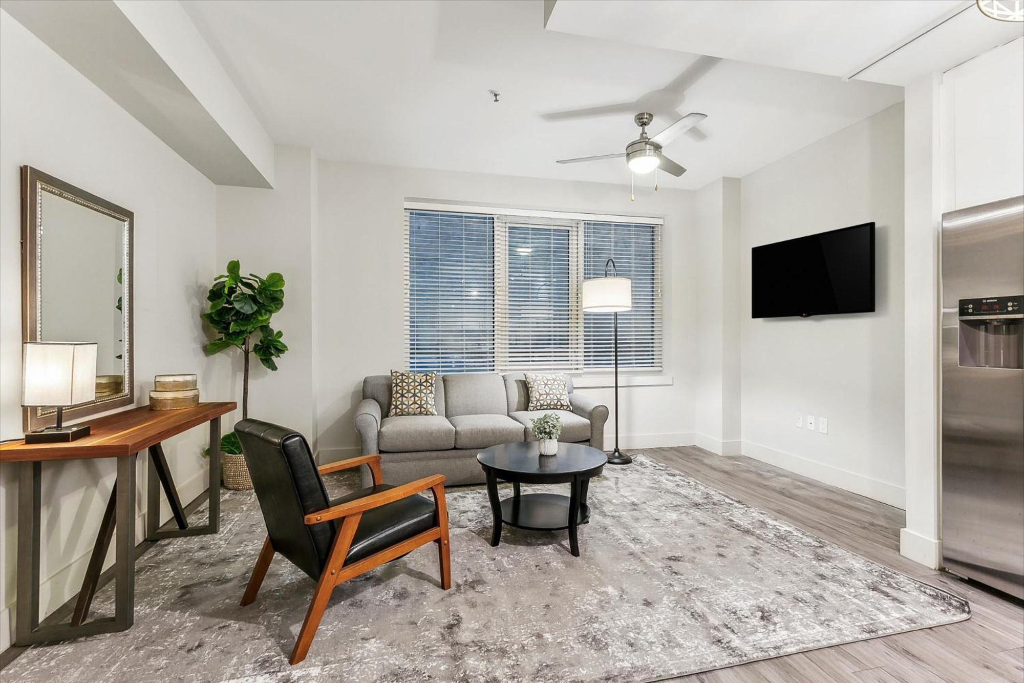 Upscale Condos And Penthouses Close To Canal And Bourbon St นิวออร์ลีนส์ ภายนอก รูปภาพ