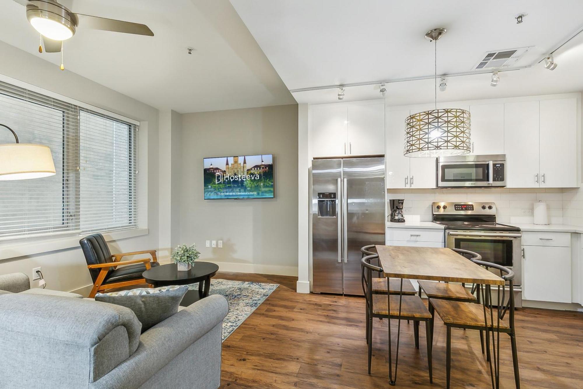 Upscale Condos And Penthouses Close To Canal And Bourbon St นิวออร์ลีนส์ ภายนอก รูปภาพ